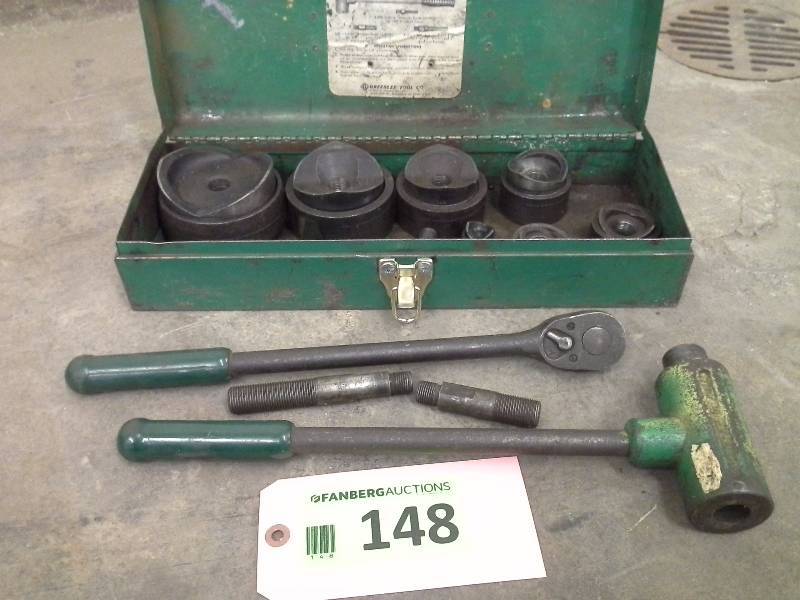 lot 148 image: Greenlee Ratchet Knockout Punch Driver