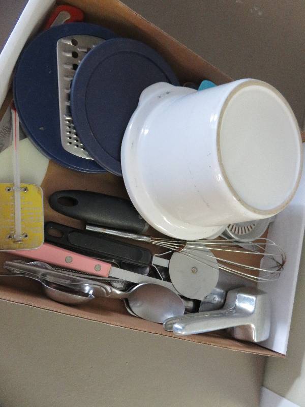 kitchen utensils