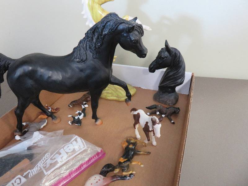 horse collectibles