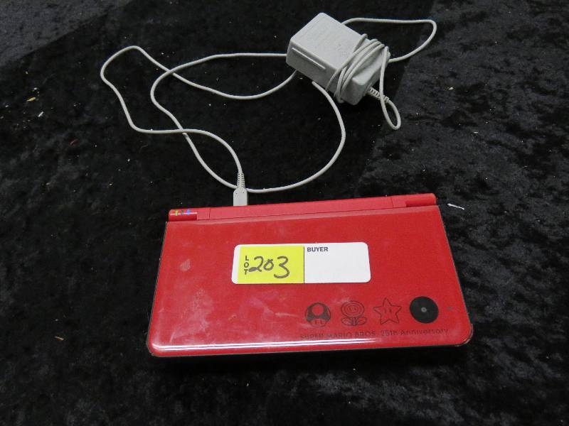Nintendo DS XL