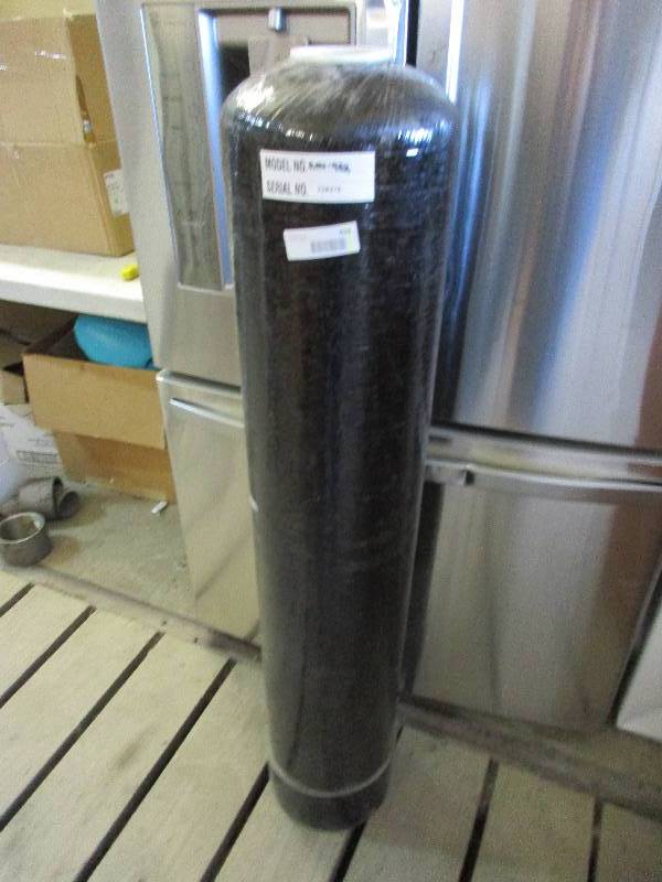 Softener tank