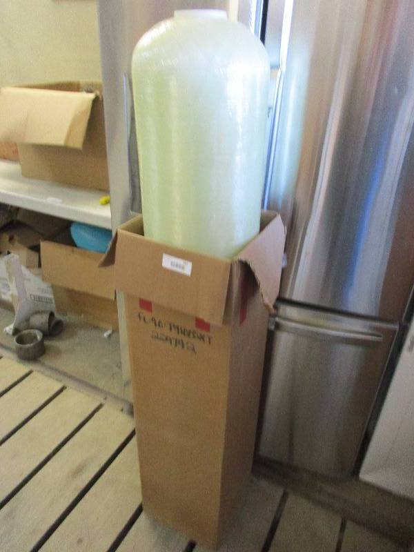 Softener tank