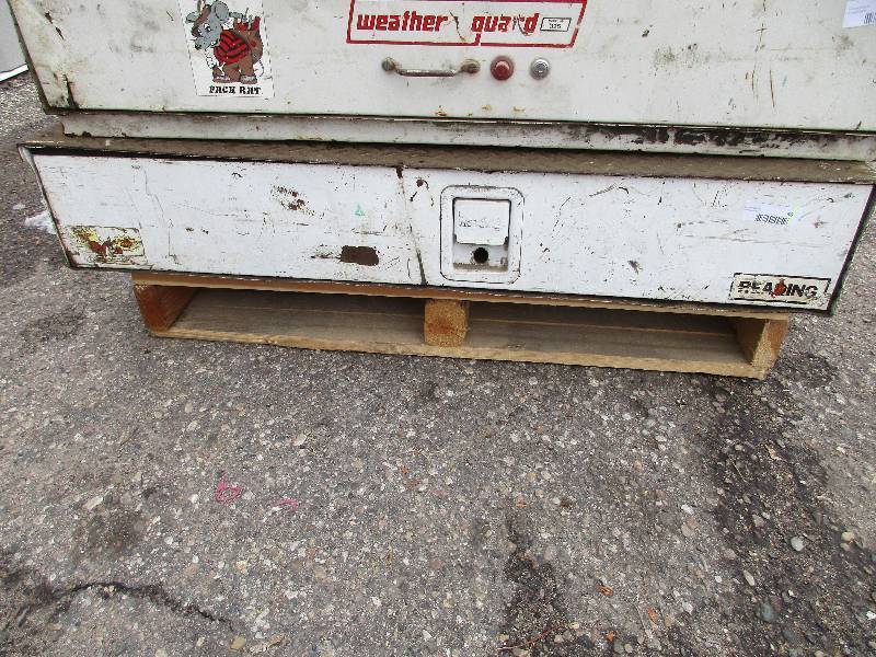 Reading drawer unit
