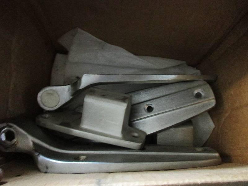 Cooler door hinges