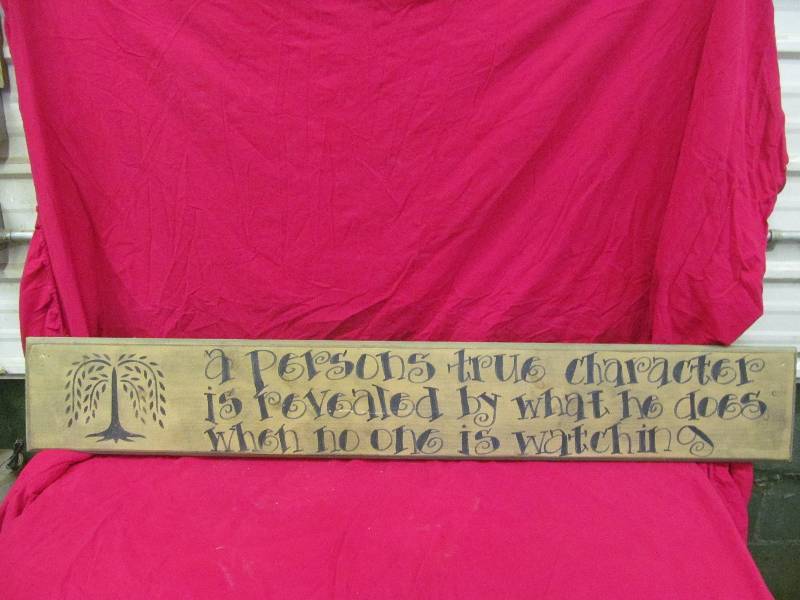 lot 15 image: wood sign