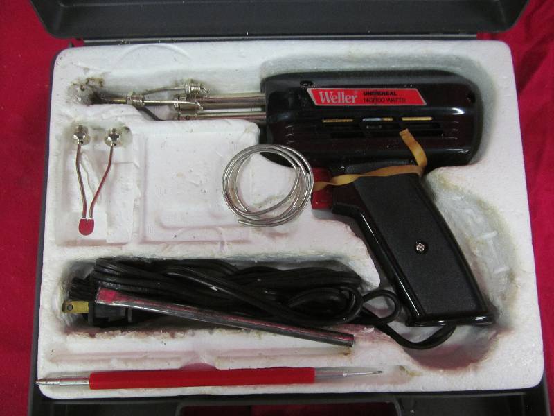 lot 37 image: Wellor solder kit