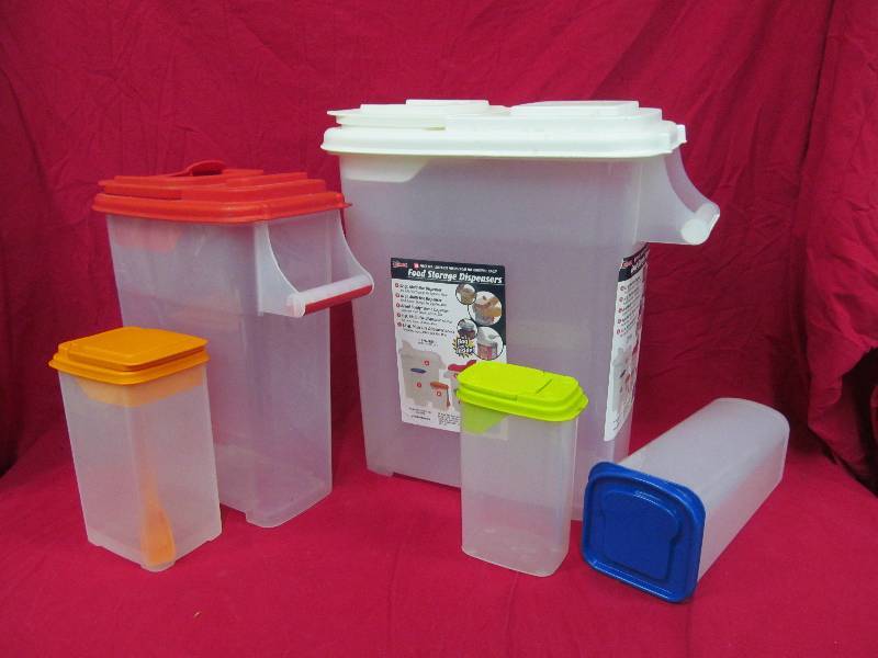 lot 48 image: food service dispenser