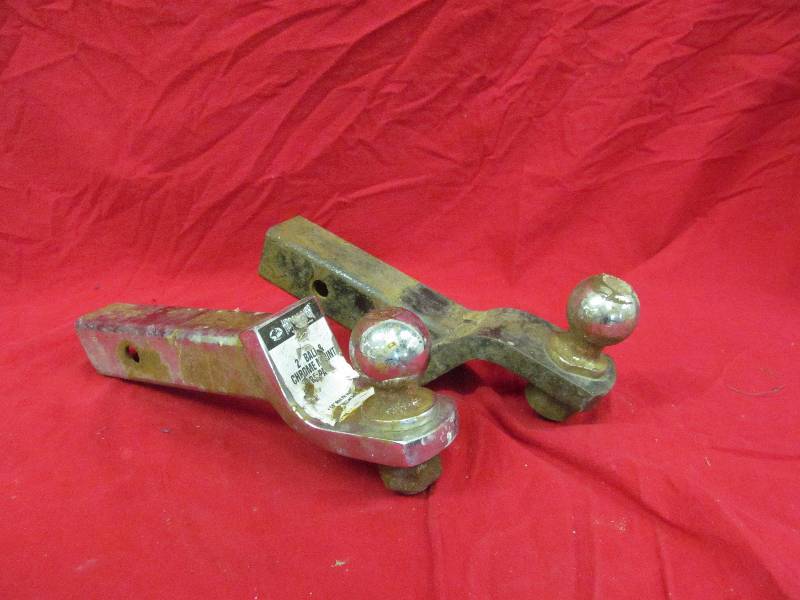 lot 57 image: receiver hitch