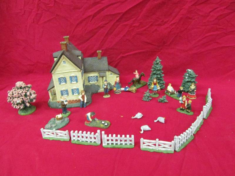 lot 71 image: figurines