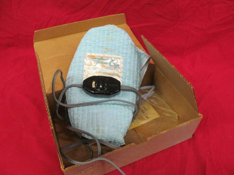 lot 76 image: vintage thermo cap