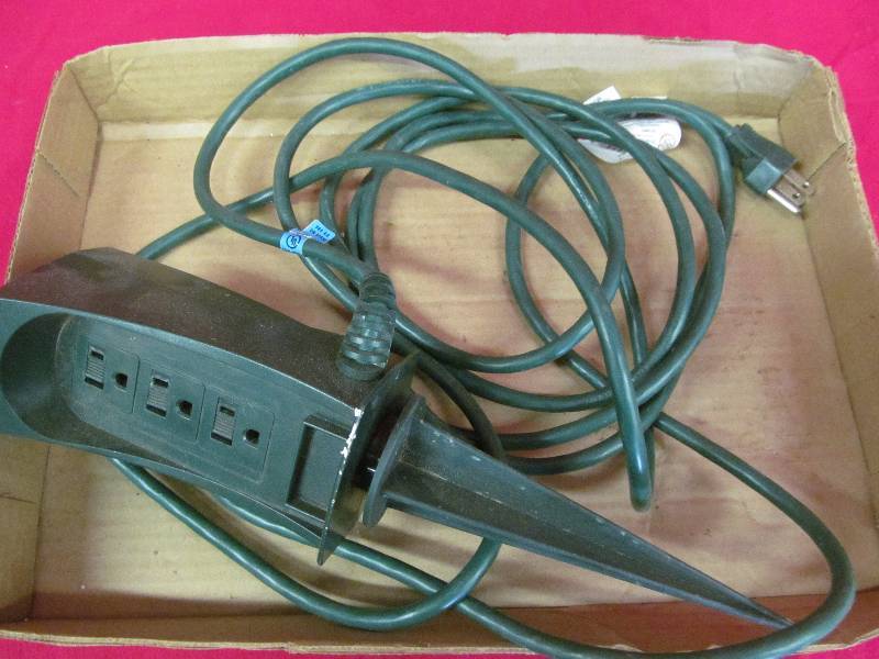lot 111 image: extension cord