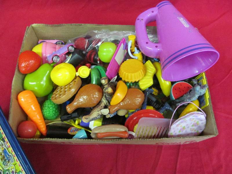 lot 139 image: toys