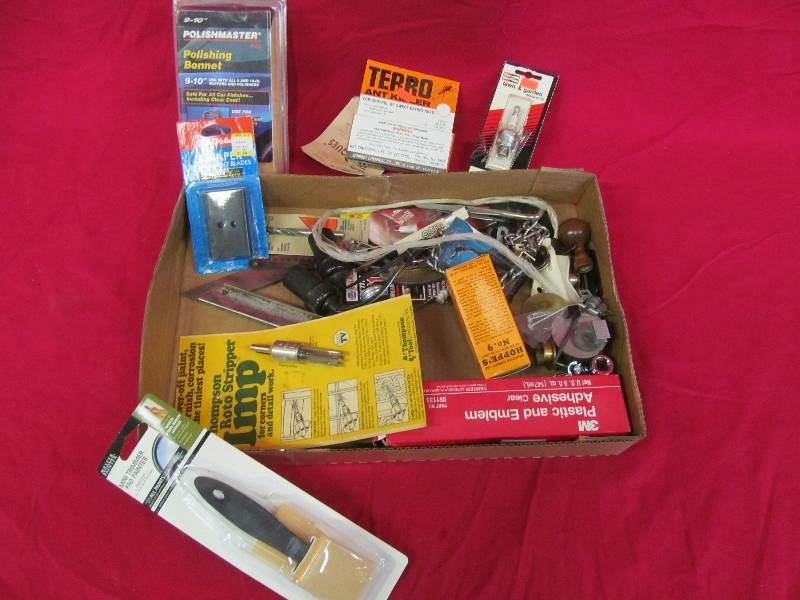 lot 142 image: hardware