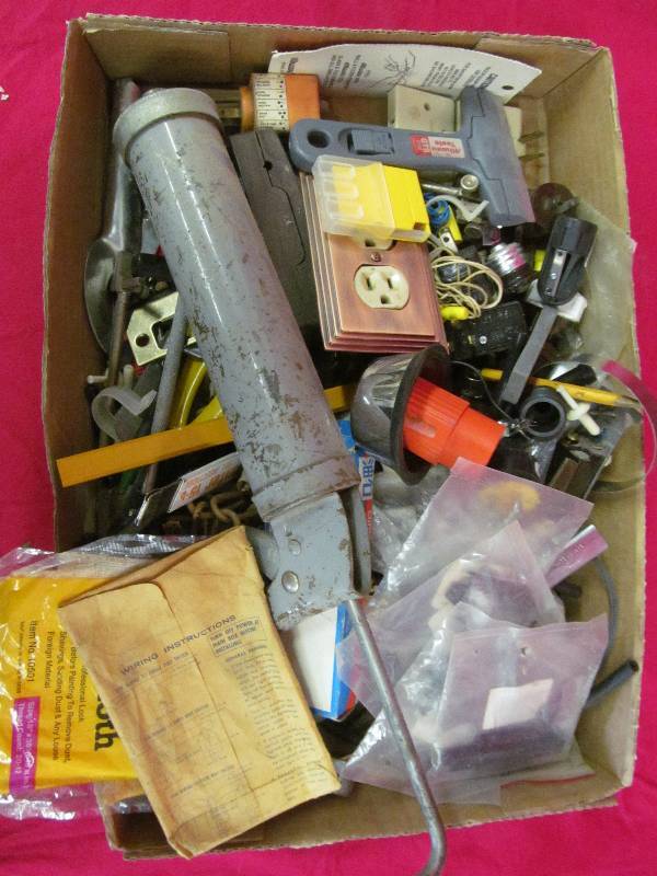 lot 153 image: hardware