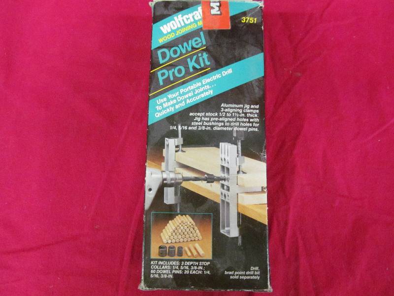 lot 166 image: Dowel Kit