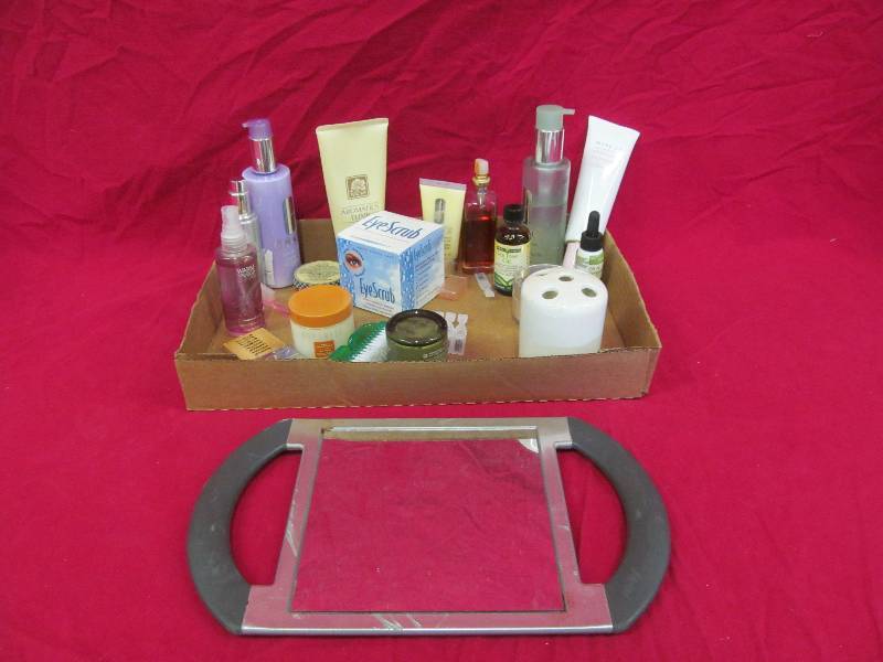 lot 173 image: LotionsPerfumes