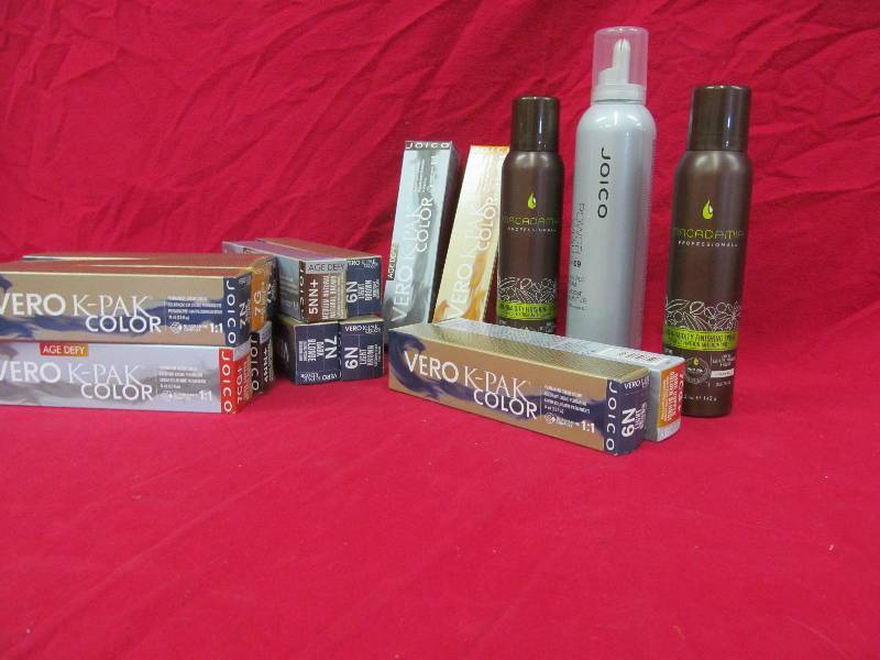 lot 183 image: Hair Products