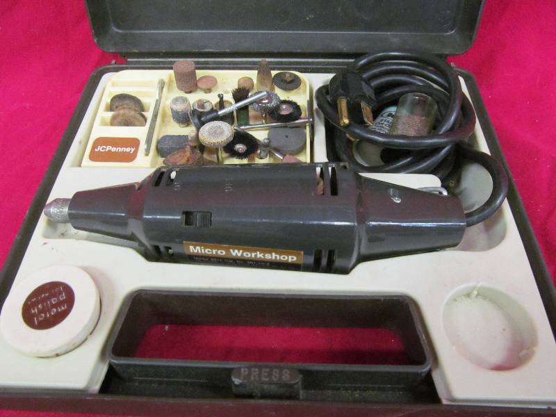 lot 194 image: Tool Kit