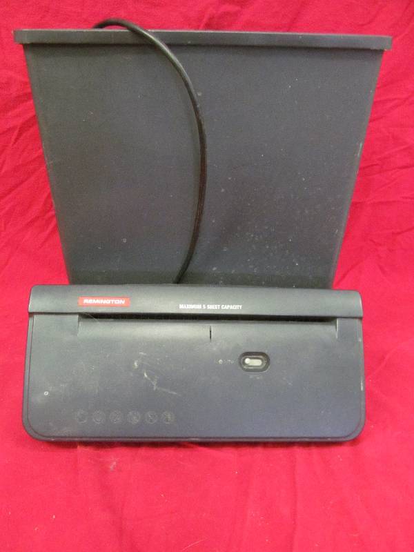 lot 197 image: Paper Shredder