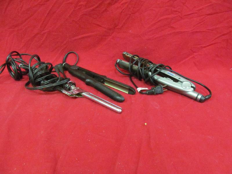 lot 199 image: Hair Irons