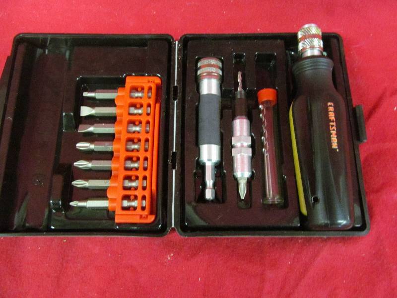 lot 202 image: Craftsman Tool Set