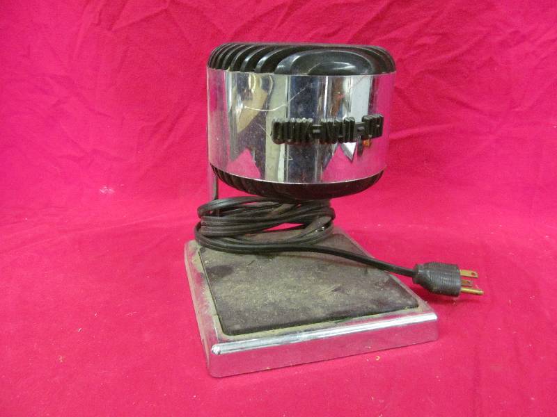 lot 225 image: Nail Dryer