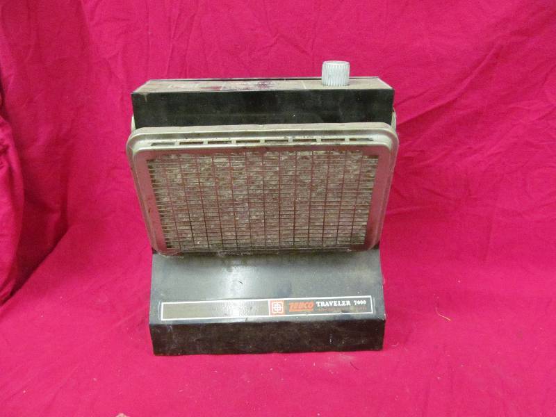 lot 321 image: Heater