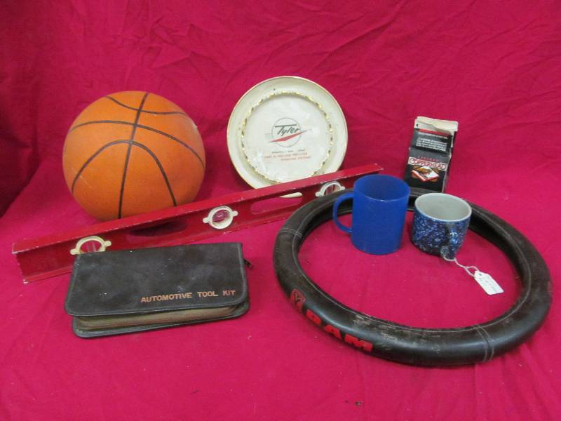 lot 333 image: Automotive Tool Set