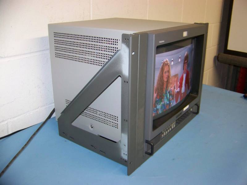 lot 107 image: Sony, 13, Trinitron, Color Video Monitor in Rack Shelf