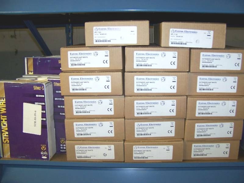 lot 87 image: Large lot of miscellaneous AV (audio  video) Components, Cables, Computer Items, Controls and other Items