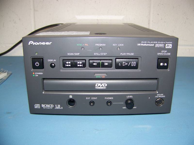lot 57 image: Pioneer, Industrial DVD Player with Remote Control