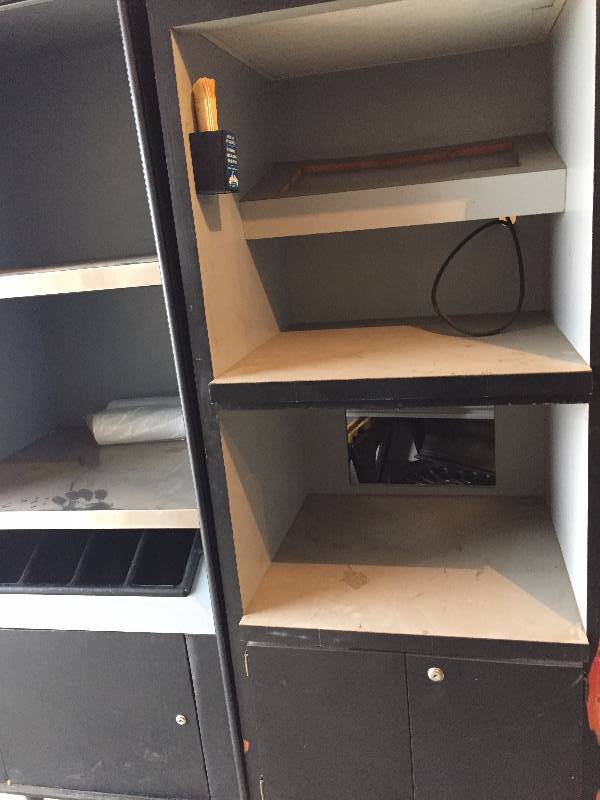 LIGHTED CABINET