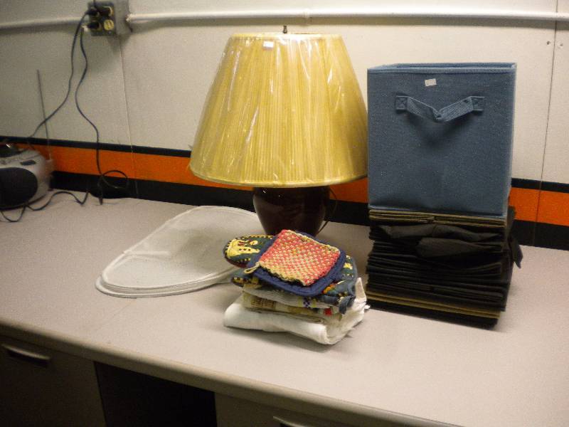 LAMP, ORGANIZERS AND DISH TOWELS