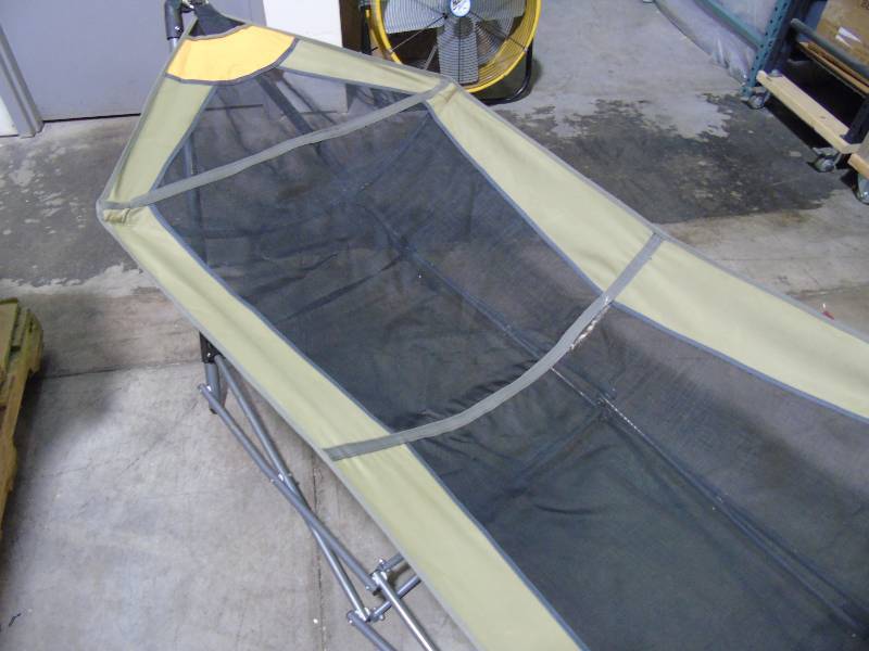 lot 5 image: Portable Folding Hammock