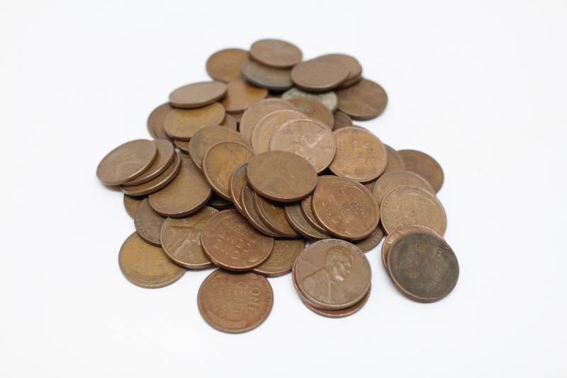 Lot of 100 Assorted Date Wheat Pennies