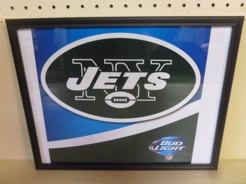 lot 10 image: Bud Light - NFL Picture