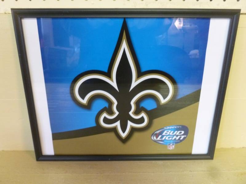 lot 15 image: Bud Light - NFL Picture