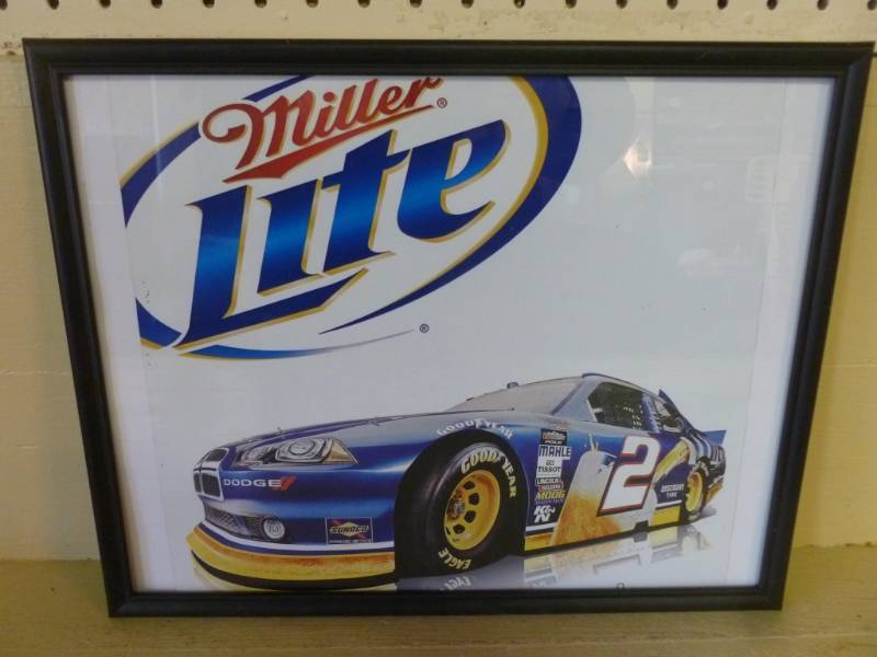 lot 31 image: Miller Lite Racing Picture