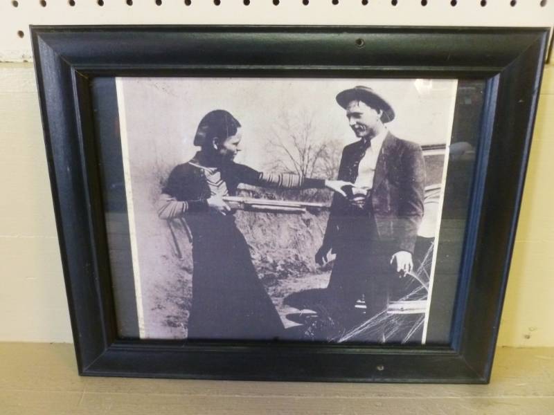lot 51 image: Vintage Bonnie And Clyde Photo