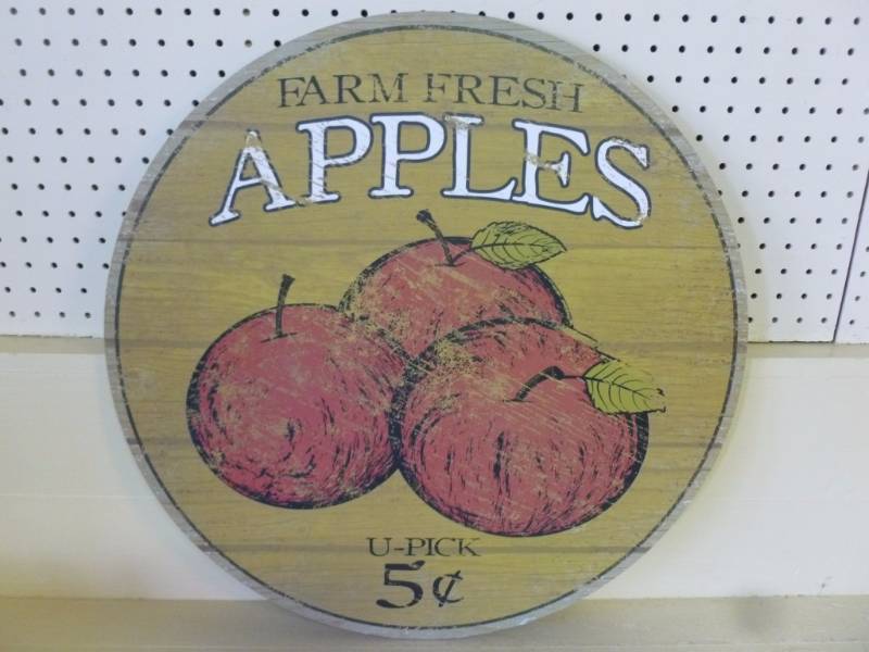 lot 52 image: Sign