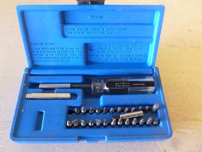 lot 136 image: Tools