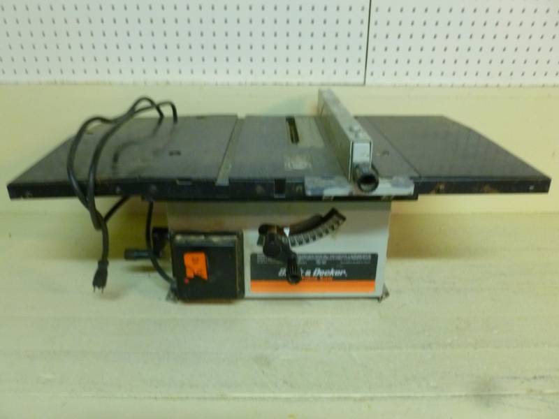 lot 218 image: Table Saw
