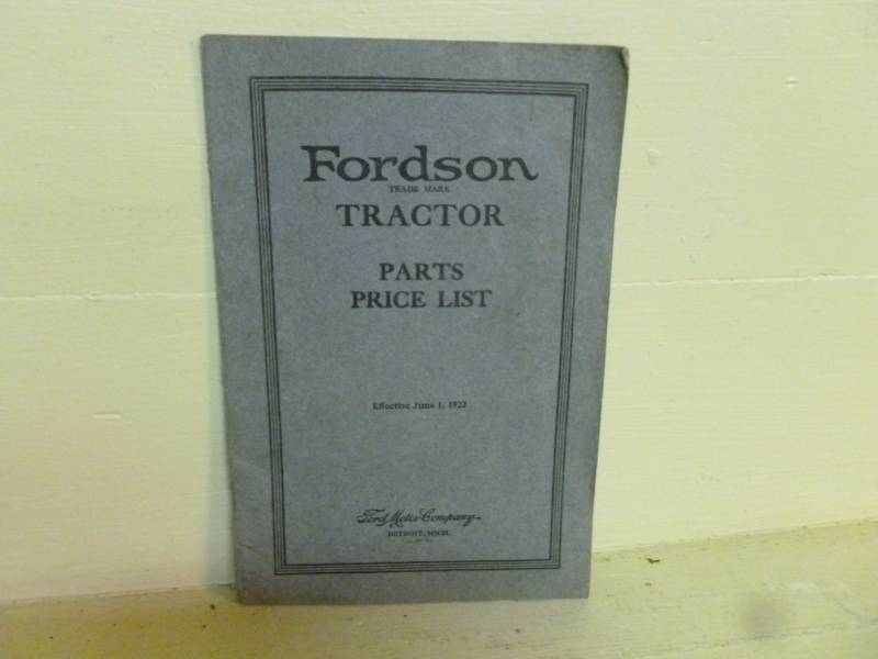 lot 229 image: Vintage Manual