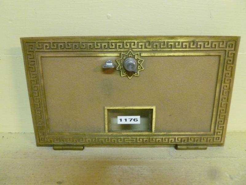 lot 233 image: Vintage