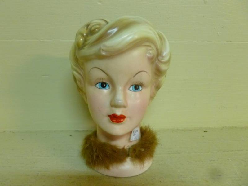 lot 240 image: Vintage Head Vase