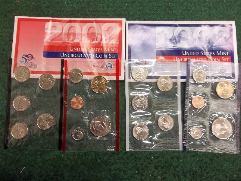 2002 US Mint Unc Coin Set With State Quarters Sac Dollar P&D