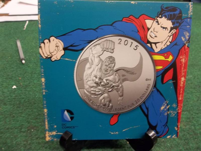 2015 DC Comics Superman $20 Silver Comemmorative .999 Fine (12 Oz.)