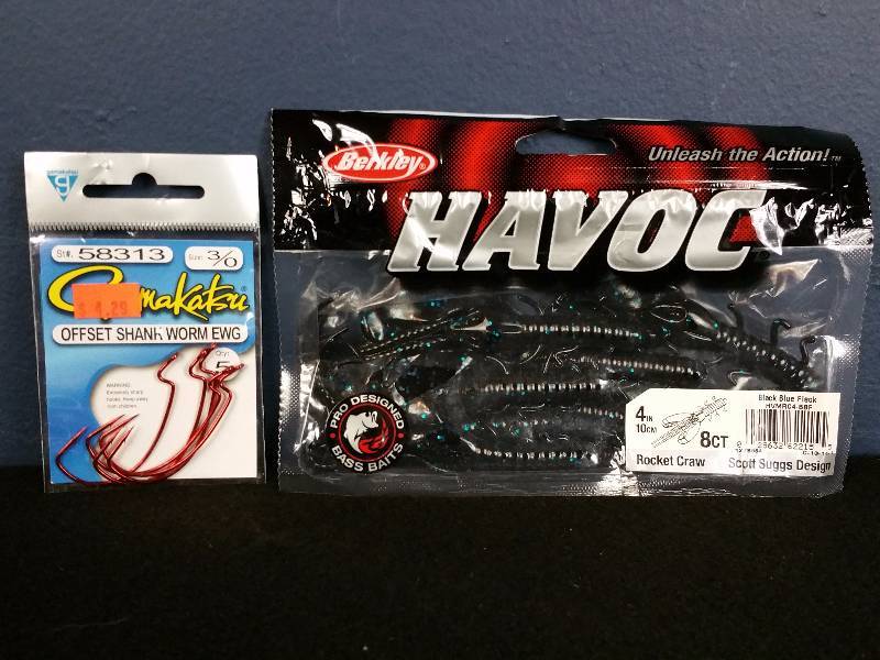 lot 142 image: Gamakatsu Hooks & Berkley Havoc Baits