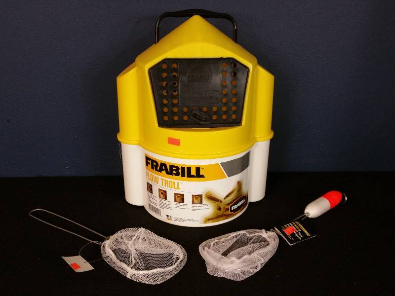 lot 182 image: Frabill Flow Troll Minnow Bucket