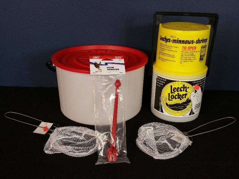 lot 183 image: Leach Locker & Minnow Bucket